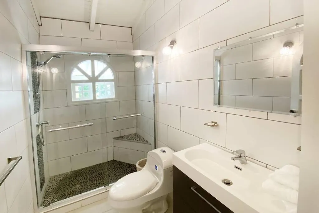 Beach Walk Residences Palm Beach Hotel apartamentowy